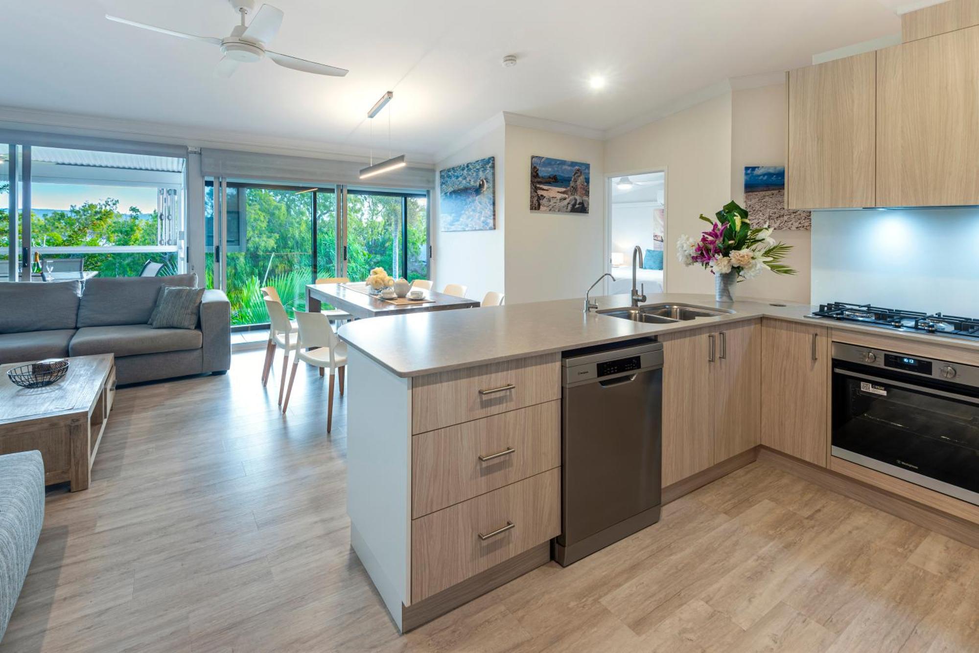 Oasis Apartments On Hamilton Island By Hiha מראה חיצוני תמונה